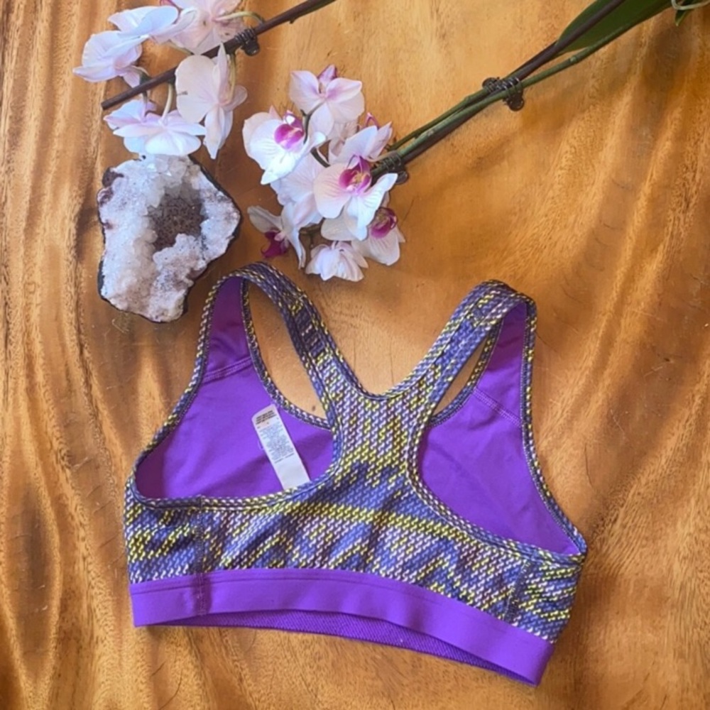 Nike Sports Bra - Picture 2 of 3
